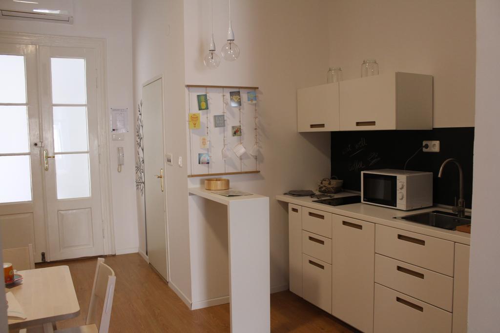 Sasha Apartment ซาเกร็บ ภายนอก รูปภาพ