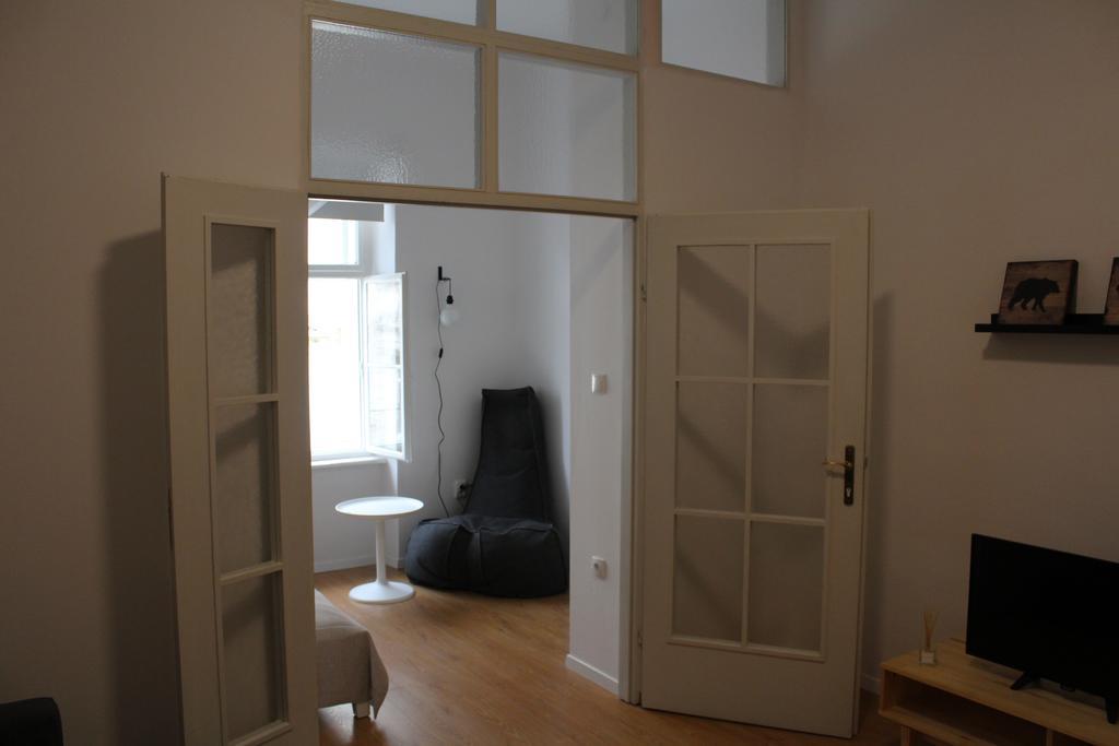 Sasha Apartment ซาเกร็บ ภายนอก รูปภาพ
